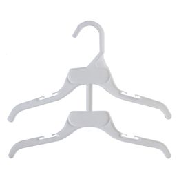 Hangers Racks 10 baby clothes hangers pants shirts pajamas swimsuits dual display hooks 230403