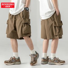 Mens Shorts Summer Streetwear Hip Hop Casual QuickDrying Breathable kneelength Men Fashion Big Pocket Sport 230403