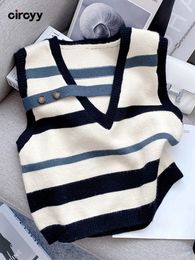 Women's Vests Circy Tank Top Women's Cut Sweater V-Neck Fashion Top Knitted Stripe Clothing Spring/Summer Women's Sleeveless Casual Retro 230403