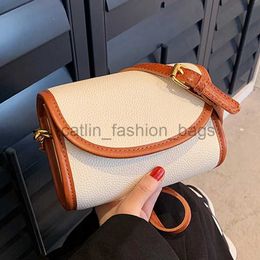 Shoulder Bags INS Women's High Quality Cross Body Bag Solid Pu Leader Flip Soulder Bag Designer Wallet Women's Small Messenger Bagcatlin_fashion_bags