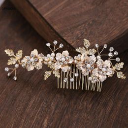 Hair Clips 2023 Wedding Comb Tiaras Floral Metal Pearl Hairpin Side Clip Fashion Bride Crown Jewelry Princess Headwear Diadem