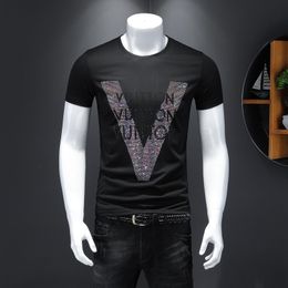 Men's T-Shirts Summer T-shirt Designer Personalised Trend Mercerized Cotton Large V-Letter Diamond Slim Casual Male Tees Clothing 230404