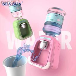 Kitchens Play Food Mini Play House Cartoon Water Dispenser Rotatable and Detachable Cartoon Children's Beverage Machine Interactive Kids ToysL231104