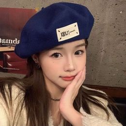 Autumn and Winter Woolen Beret Women's Plain Appearance, Temperament, Big Head, Children White, Painter's Cap Showing Small