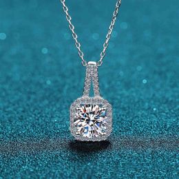 BOEYCJR 925 Silver 1ct 2ct 3ct F Colour Moissanite VVS Wedding Fine Jewellery Pendant Necklace for Women Anniversary Gift175U