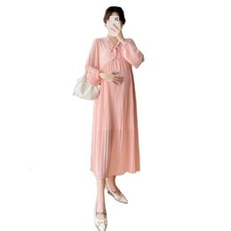 es trend pregnant women's spring wear long sleeved pleated dress with block Colour patchwork neckline pregnant women's chiffon loose fitting dress 230404