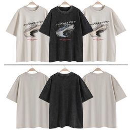 Fashion ESS Designer T-shirt Present shark Vintage short sleeved washed worn and damaged high street loose men's women's couple's