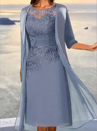 Blau kurze staubige Mutter der Brautkleider mit Jacke 2023 A-Line Chiffon Spitzen Applikationen Perlen Bräutigam Abendkleid für Hochzeit Plus Größe