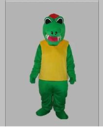 2024 Halloween Crocodile Mascot Costumes Carnival Hallowen Gifts Adults Fancy Party Games Outfit Holiday Celebration Cartoon Character Outfits