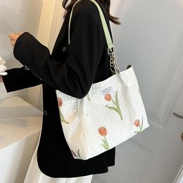 Shopping Bags French Sweet Women's Shoulder Bag Summer Tulip Handbag with Zipper Large Capacity Suitable for Daily Commuting 230404