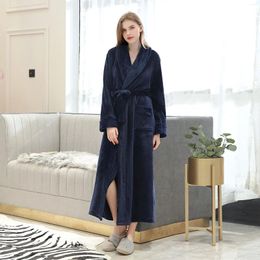 Women's Sleepwear Keep Warm Pure Color Flannel Nightgown Autumn And Winter Pajamas Thicken Lengthen Bathrobe Solid Ladies