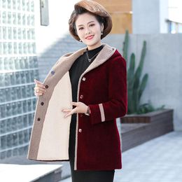 Women's Knits Mom's Autumn Winter Sweater Cardigan Mink Velvet Jacket Middle Age Spring 2023 Casual Hooded Loose Woollen Coat M2109