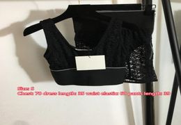 New Lace Yoga Suit Letter Belt Waist Waist Sports Lace Halter Vest High Waist Belted Shorts White Black Sml2333646