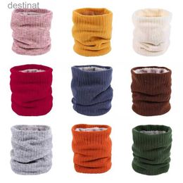 Scarves New Neck Scarf Winter Baby Girl Boy Solid Knitting Collar Thick Warm Velveted Rings Scarves High Quality Muffler Neck Ring ScarfL231104