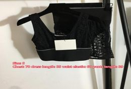 New Lace Yoga Suit Letter Belt Waist Waist Sports Lace Halter Vest High Waist Belted Shorts White Black Sml4297454