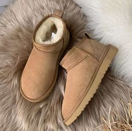 Designer Snow Boots Australia Mini Platform Boot Women Tazz Tasman Slippers Classic Slip-on Suede Slides Winter Wool Warm Booties Fur Sheep Skin Shoes Anklgdsotes