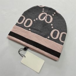 Classics Designer Brand Letter Embroidery Beanie Hats Wool Knitted Hat Mens Womens Winter Outdoor Double Deck Warm Skull Caps Trend Striped Christmas Gift gt01