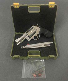 All metal detachable 1205 Smith Wesson M500 toy model gun can not launch military toys