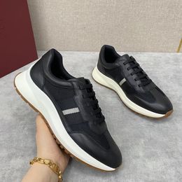 Top Luxury Men Sneakers Shoes Mesh Breath Fabric Rubber Sole Trainers Black White Skateboard Walking Discount Footwear38-45