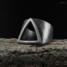 Anelli a cluster Solosda 2023 in acciaio titanio viking punk gotico antico antico anello maschile antico vecchio stile per uomo roccia roccia kpop motociclisti gioielli Osr157