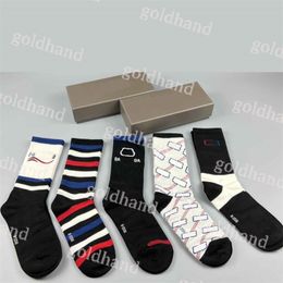 Brand Mens Crew Socks Designer Street Sports Socks Comfortable Long Socks Cotton Men Stocking