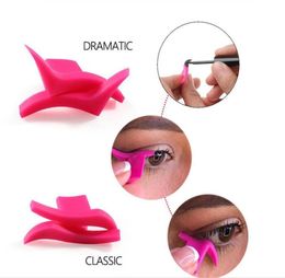 DHL 1Pair Cat Eyeliner Template Stencil Models Professional Makeup New Wing Style Kitten Large Size Cat Eye Wing Eyeliner Sta9058043