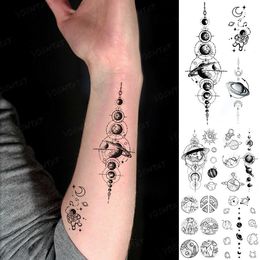 5 PC Temporary Tattoos Waterproof Temporary Tattoo Sticker Earth Galaxy Astronaut Star Moon Flash Tatto Woman Man Child Wrist Arm Body Art Fake Tatoo Z0403