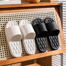 Slippers 2023 Summer Non-slip Flip Flops Men Room Home Non Slip Breathable Massage Sole Quick Drying Slipper Lightweight Sandals