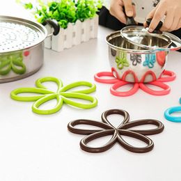 Table Mats Colourful Plum Flower Shape PVC Cup Pad Slip Insulation Mat Drink Holder Tableware Placemat 5 Colours
