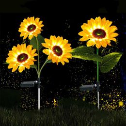 Novelty Lighting Solar Sunflower Lights LED Waterproof Landscape Lights Smart Light Control Outdoor Lights for Yard/Pathway/Lawn Garden Decor P230403