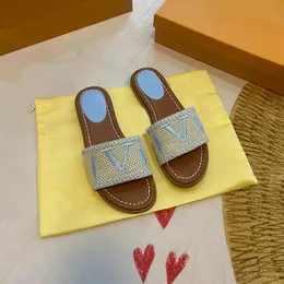 Luxury Slippers Women's Embroider Slide Sandal Lock it Flat Mule Slippers Fashion Summer Beach Designers Slides For Ladies Low Heel Sandals Flat