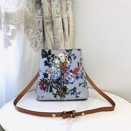 Designer bags Luxury tote NeoNoe MM Bucket Bag M44022 M21235 M44021 Golden Flowery Floral Garden Collection Rose Poudre Leather ladies handbags purses