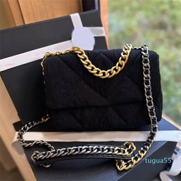 Chain Shoulder Bag Of Woollen Sheepskin Plain Handbag Messenger Bags Fashion Hardware Buckle Letter Flap Crossbody Purse Internal