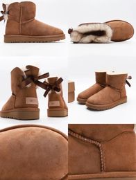 Ug Designer Snow Butterfly Boots Australian women's Boots Tasman Bailey Dune Chestnut Winter buckle Fur Snow Half knee short in a variety of colours