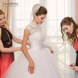 Sexy Scoop Side Split Wedding Dresses Short Sleeves Backless A-Line Lace Appliqued Boho Party Gowns Vestidos De Novia