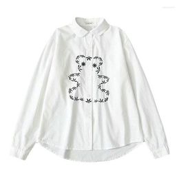 Women's Blouses Japan Style Loose Turn-Down Collar Long Sleeve Harajuku Kawaii Bear Embroidery Shirt Women's White Shirts 2112914