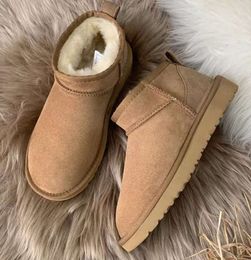 Designer Snow Boots Australia Mini Platform Boot Women Tazz Tasman Slippers Classic Slip-on Suede Slides Winter Wool Warm Booties Fur Sheep Skin Shoes Anklwees