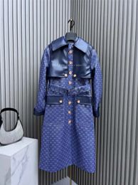 Designer Womens Trench Coats Mulheres Blusão Jaqueta Azul Letras Completas Cinto Solto Feminino Casual Long Trenchs Casaco