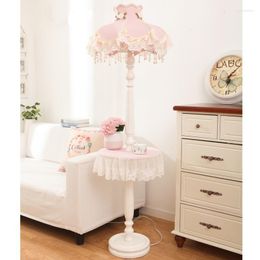 Table Lamps European Floor Lamp Bedroom Bedside Princess Korean Girl's Room Sofa Living Coffee High Standing