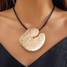 Simple Rope Chain with Big Lotus Leaf Pendant Necklace for Women Trendy Large Accessories on Neck Fashion Jewelry Girl Gift