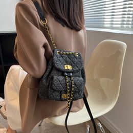 A niche high-end backpack for women in 2023, a new fashion versatile denim canvas for outdoor travel, and a fashionable backpack for women