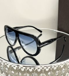 Designer sunglasses luxury glasses protective eyewear design UV400 Alphabet design TF0836 sunglasses driving travel beach wear Fashion sun glasses box