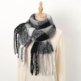 Scarves MUGIVALA Black Plaid Scarf Women's Winter Korean Version Imitation Cashmere Tassel Thick Warm For Women Polyester