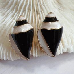 Stud Earrings Seasonal Niche Conch Retro Temperament Fashion Black White Oil Painting Jewellery For Women