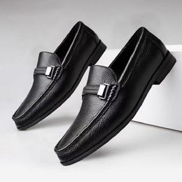 Men Business Casual Slip-On Leather Shoes Casual British Style Loafers Man Fashion Party Dress Luxury Shoes Comfy Driving Shoes 10A48