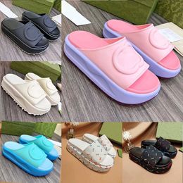 Pantofole nuovo stile sandali cursori pantofola Macaron fondo spesso antiscivolo fondo morbido moda G casa pantofola donne indossano infradito da spiaggia INS