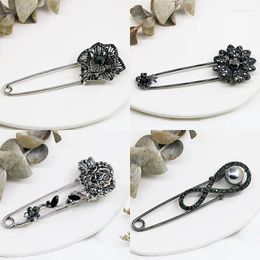 Brooches Vintage High-grade Retro Accessories Large Buckle Needle Silk Pin Fashion Rhinestone Brooch Pins Jewellery For Women Gift Croches