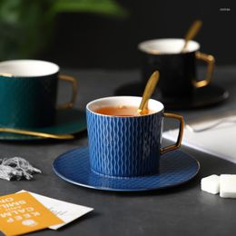 Mugs European Style Ceramic Coffee Cup Saucer With Spoon Modern Simple Luxury Office Afternoon Tea Flower Milk Cupgift Box