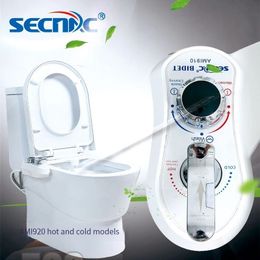 Hot Cold Water Non-Electric Bathroom Toilet Seat Bidet Spray Nozzle Toilet Seat Gynaecological Washing