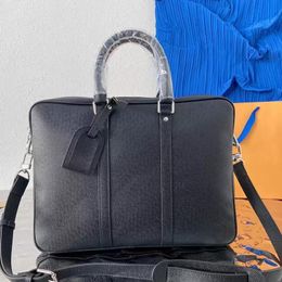 luxurys designers bags briefcase men business package hots sale laptop bag leather handbag messenger high capacity shoulder handbags Versatile style very good02